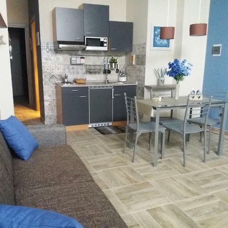 Mishalay Apartment Сиракуза Екстериор снимка