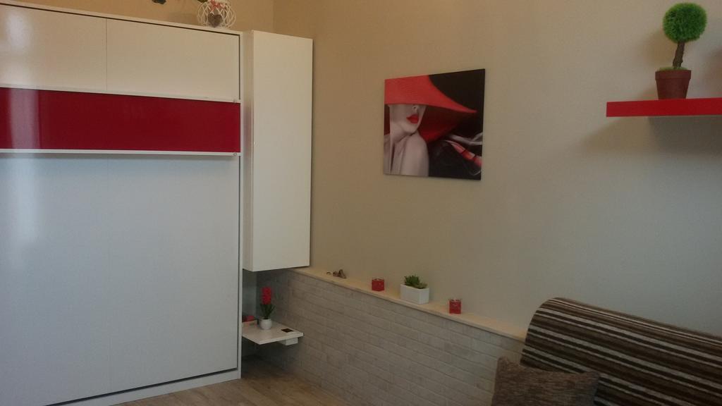 Mishalay Apartment Сиракуза Екстериор снимка