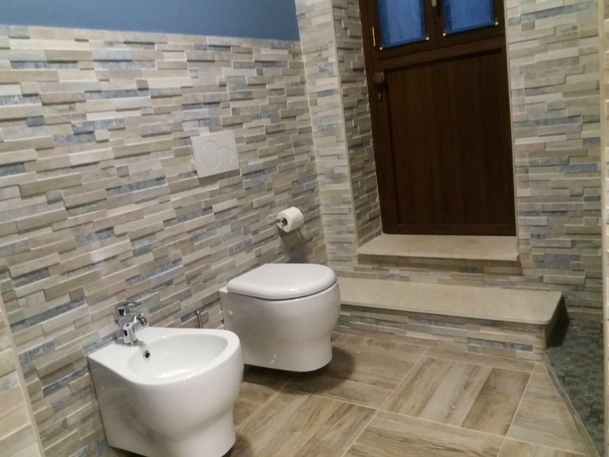Mishalay Apartment Сиракуза Екстериор снимка